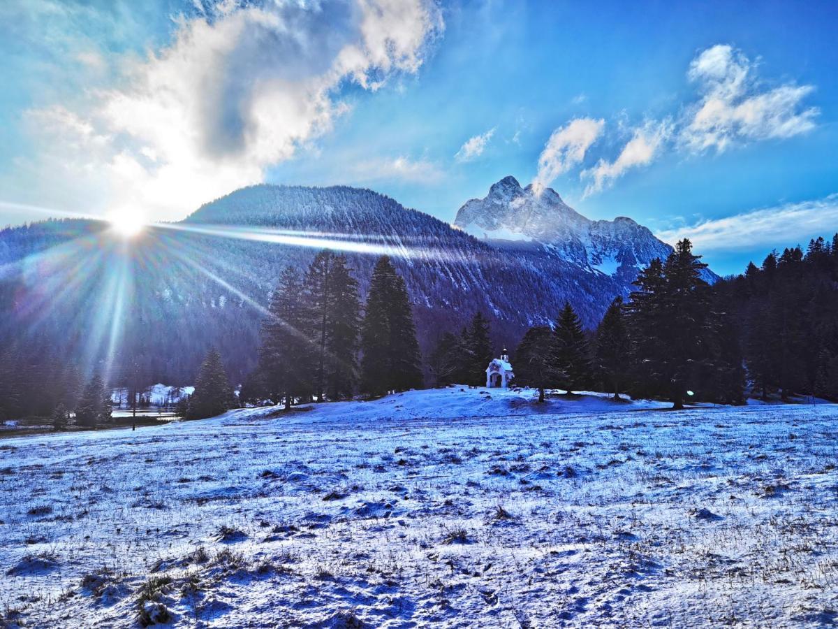 Bed & Breakfast Karner Mittenwald